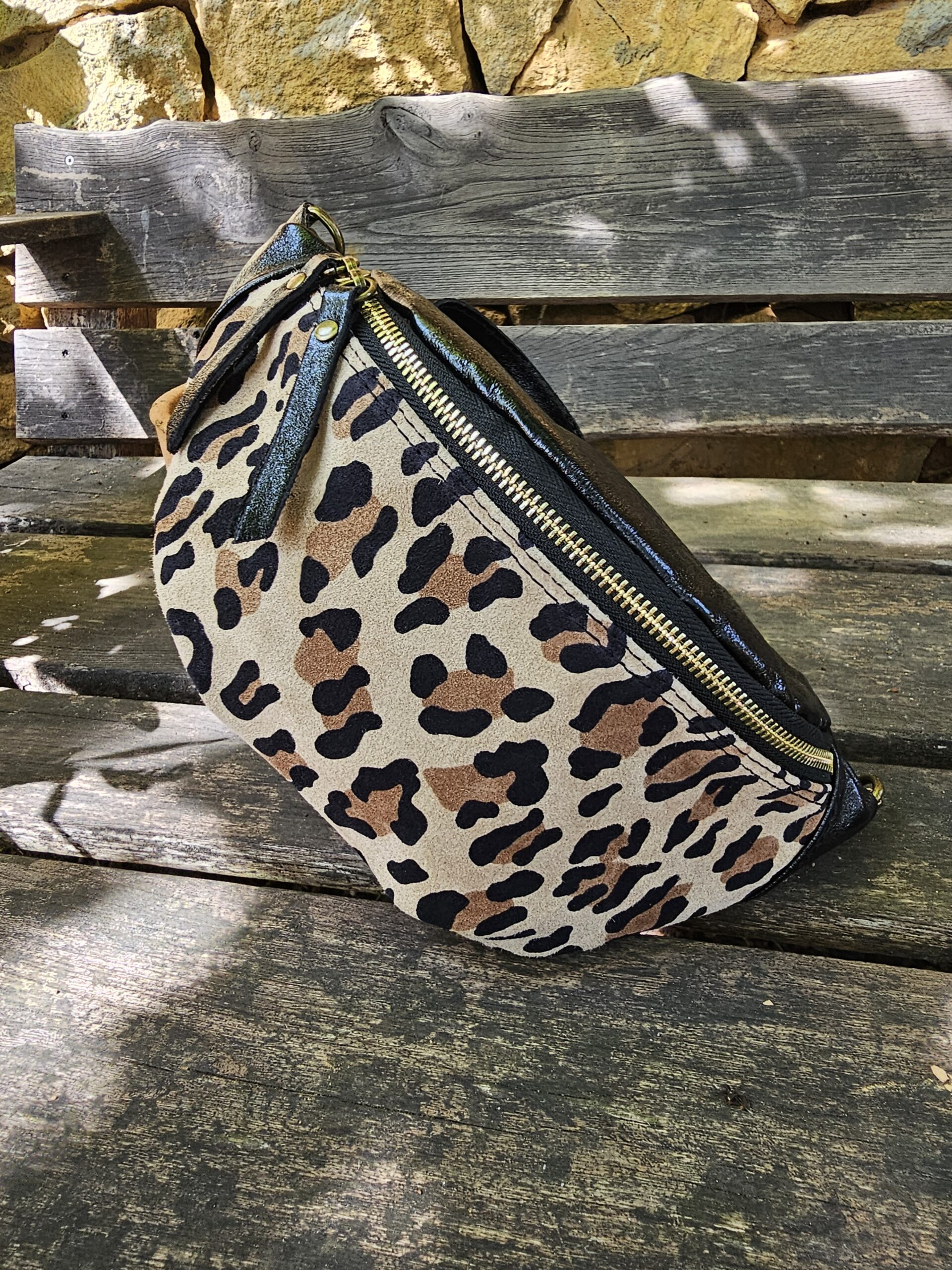 Sac banane leopard noir Boutique Dorine