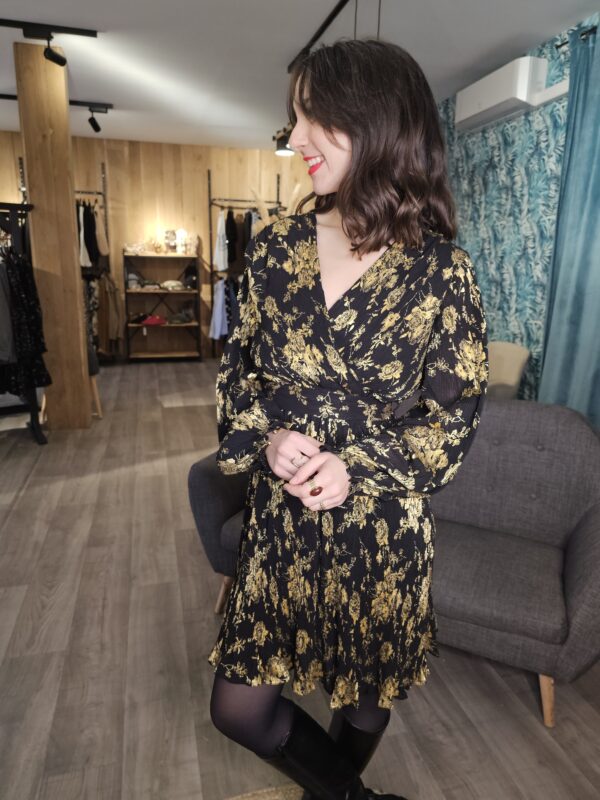 Robe Ortance noir et doré – Image 2