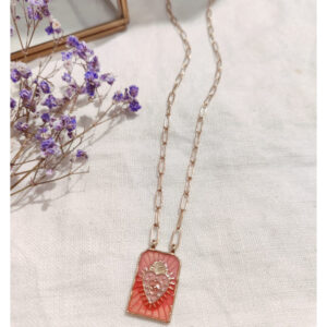 Collier amulette cœur